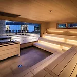 Das Im Kurhaus 4*