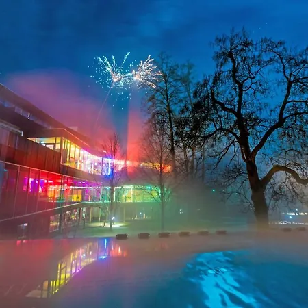 Das Im Kurhaus Отель 4*